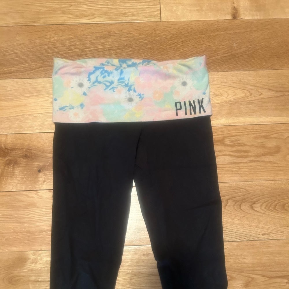 Pink yoga skinny capri